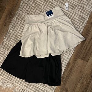 Old Navy Women's Circle Skirt - Cream and Black